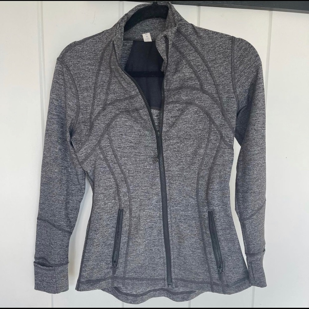 LULULEMON JACKET